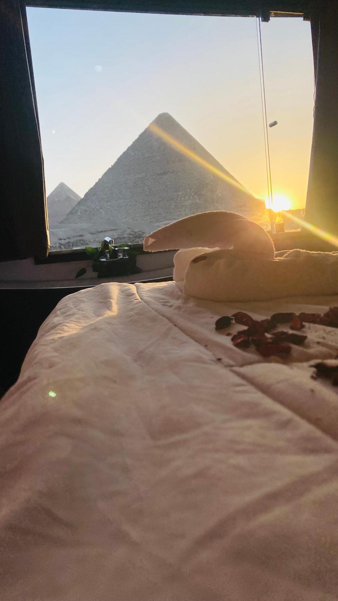 Alba Pyramids View Il Cairo Esterno foto